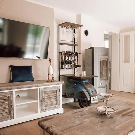 Holiday home Ferienhaus Rheinzeit 614